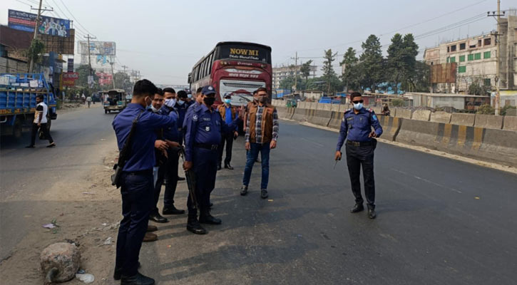 ঋণ দেওয়ার প্রলোভনে ঢাকায় লোক জড়ো করার চেষ্টা!